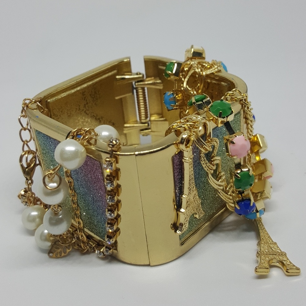 *NEW* Bracelet Set - Picture 2 of 6